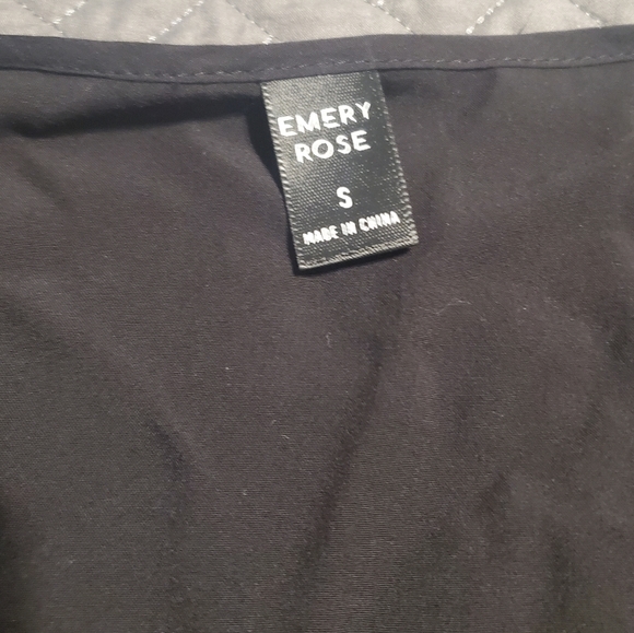 Blouse - Picture 2 of 2